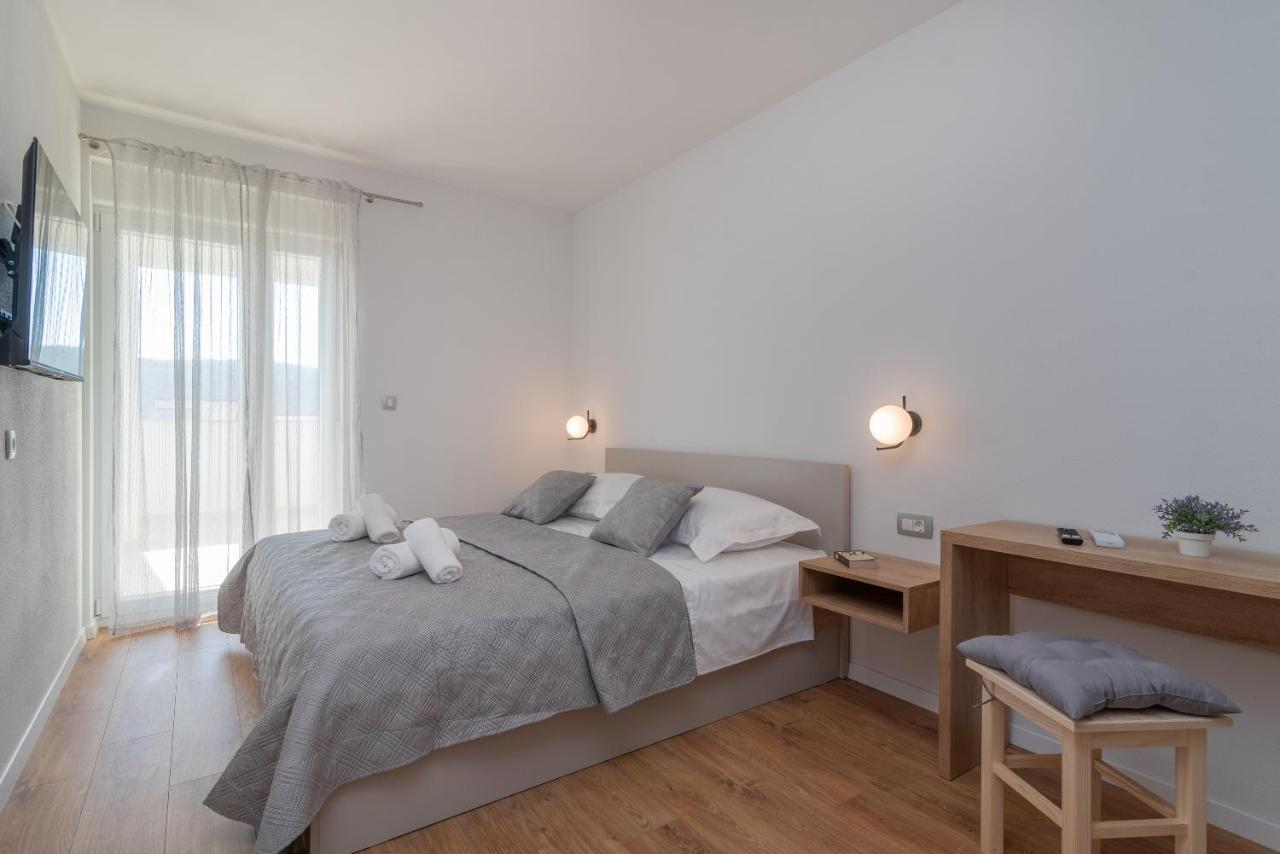 Olea Apartments Trogir Exterior photo