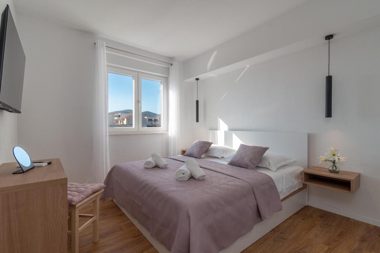 Olea Apartments Trogir Exterior photo