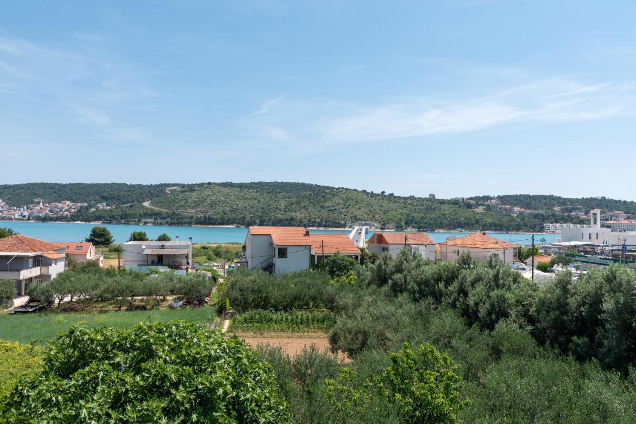 Olea Apartments Trogir Exterior photo